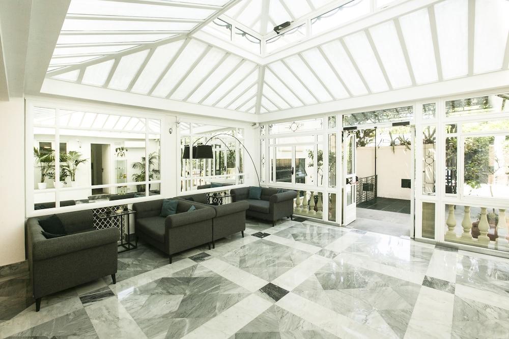 Hotel Crawford Sant'Agnello Buitenkant foto